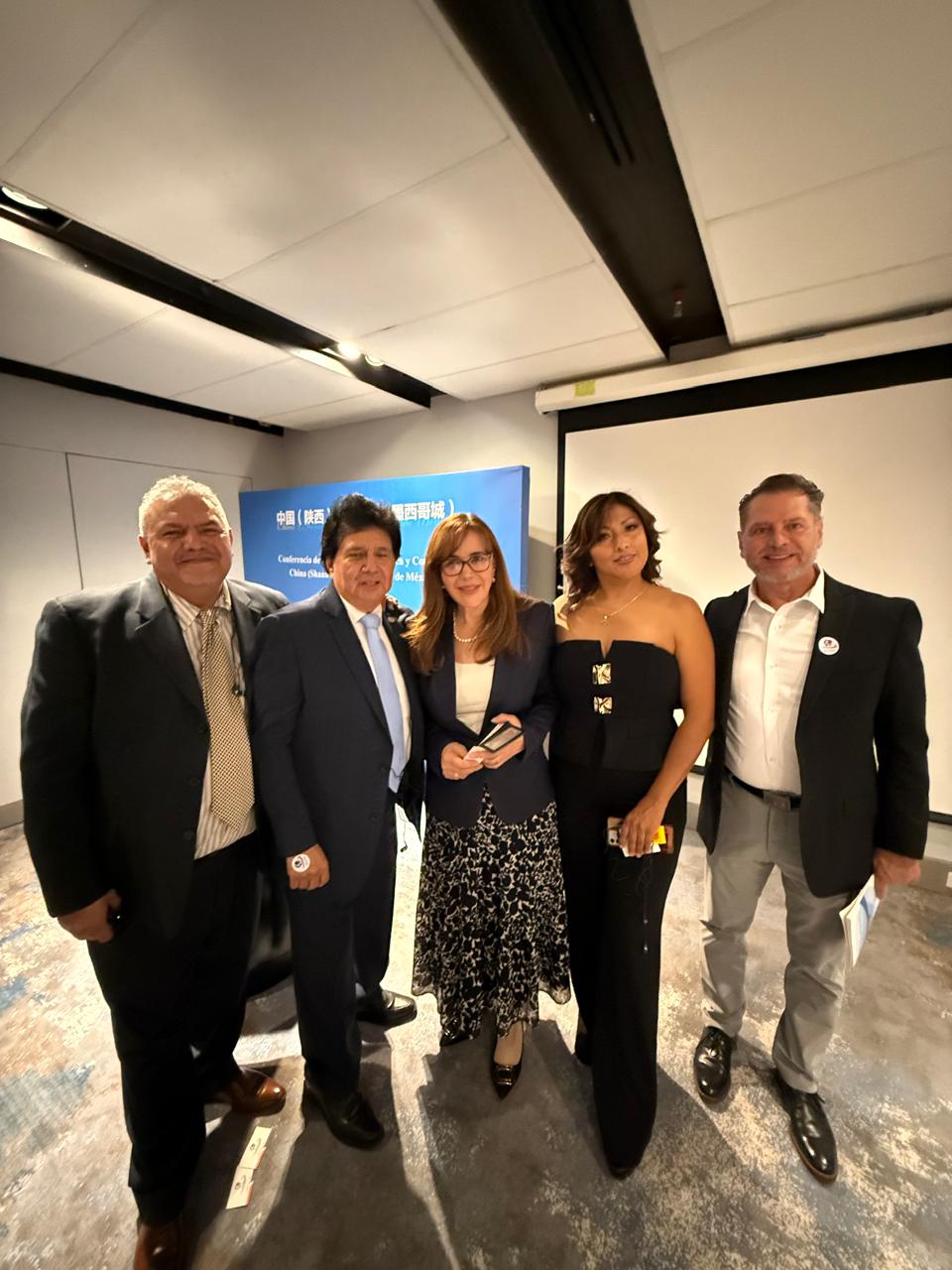 Imagen de WhatsApp 2025-09-25 a las 22.07.28_5bda6f1d